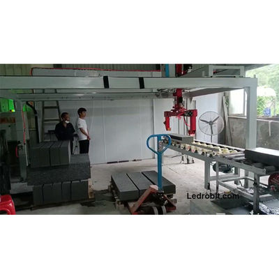 Sistema automático de carregamento e descarregamento de paletes por robô Descarregador automático de pinças com quadro