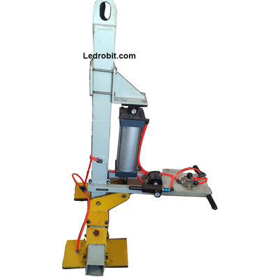 Máquina semiautomática de descarga e carga para diversos produtos